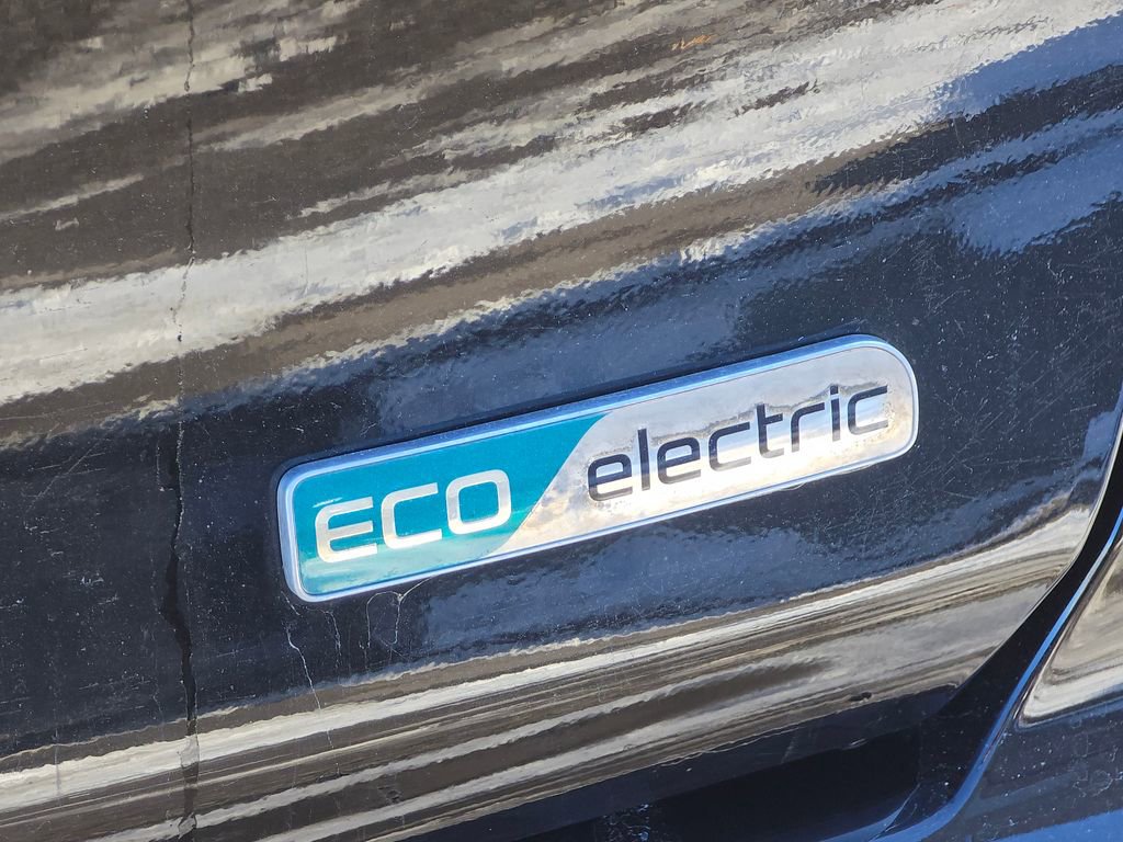 Used 2022 Kia Niro EX Premium image 6