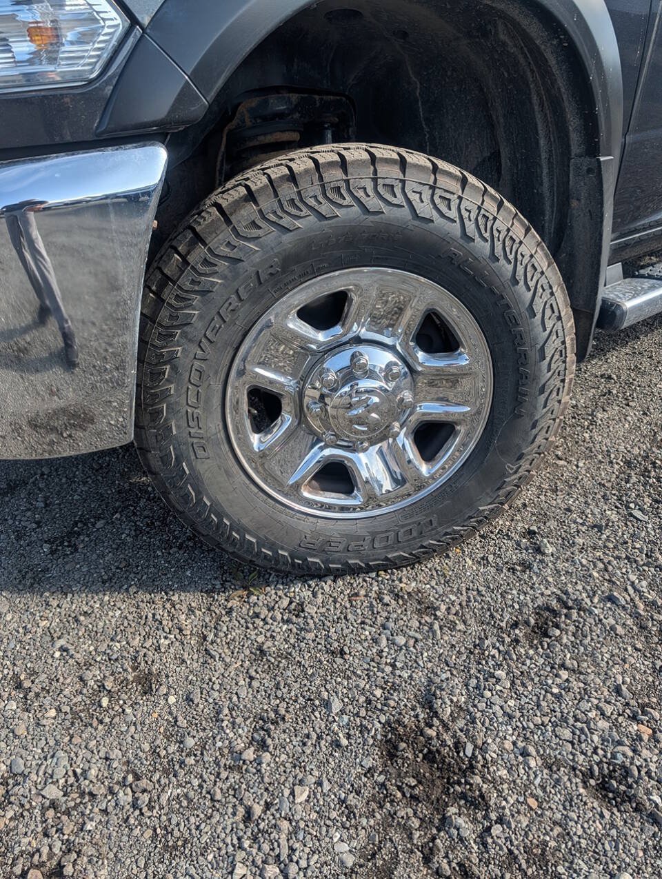 Used 2017 RAM 2500 Tradesman w/ Chrome Appearance Group AWD/4WD image 11