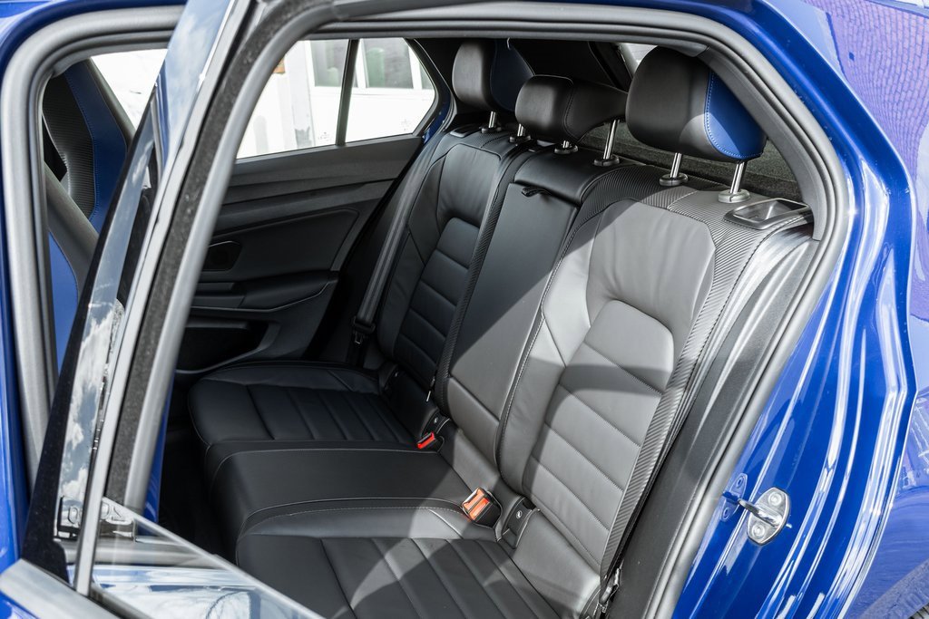 Used 2023 Volkswagen Golf 20th Anniversary Edition image 30