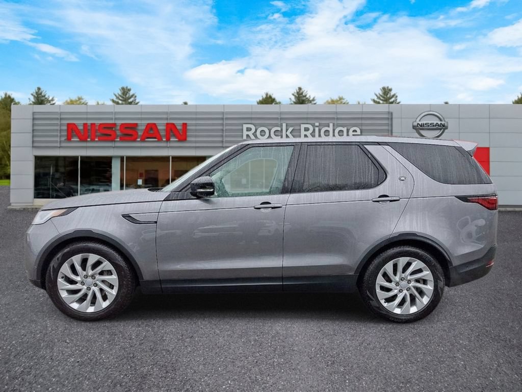 Used 2025 Land Rover Discovery S AWD/4WD image 5