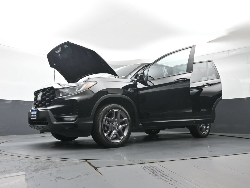 Certified 2023 Honda Passport EX-L image 46