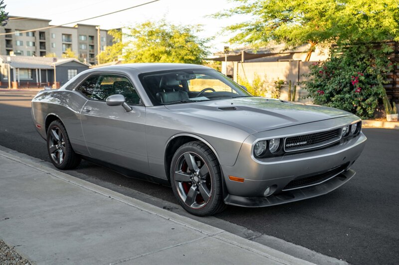 Used 2013 Dodge Challenger SXT RWD image 7