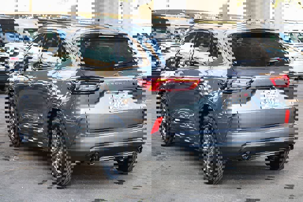 Used 2024 Ford Escape ST-Line w/ Cold Weather Package image 8