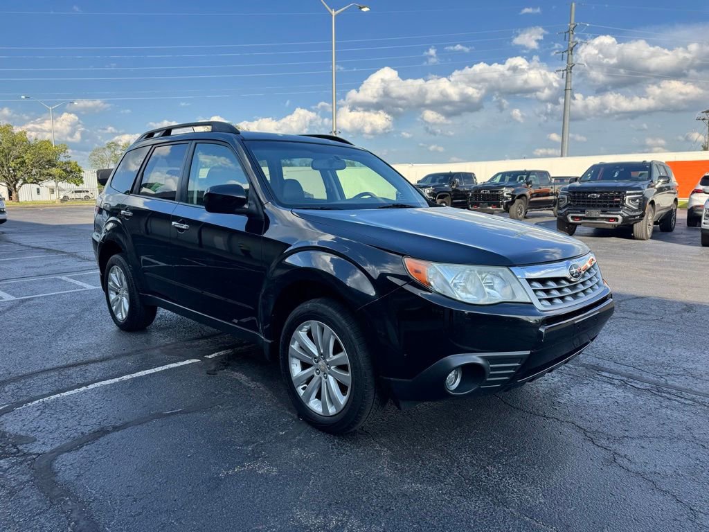 Used 2011 Subaru Forester 2.5X Limited AWD/4WD image 7