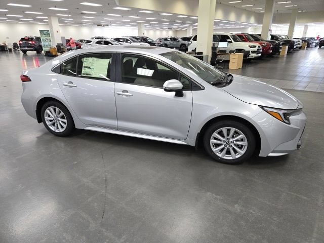 New 2026 Toyota Corolla XLE FWD image 6