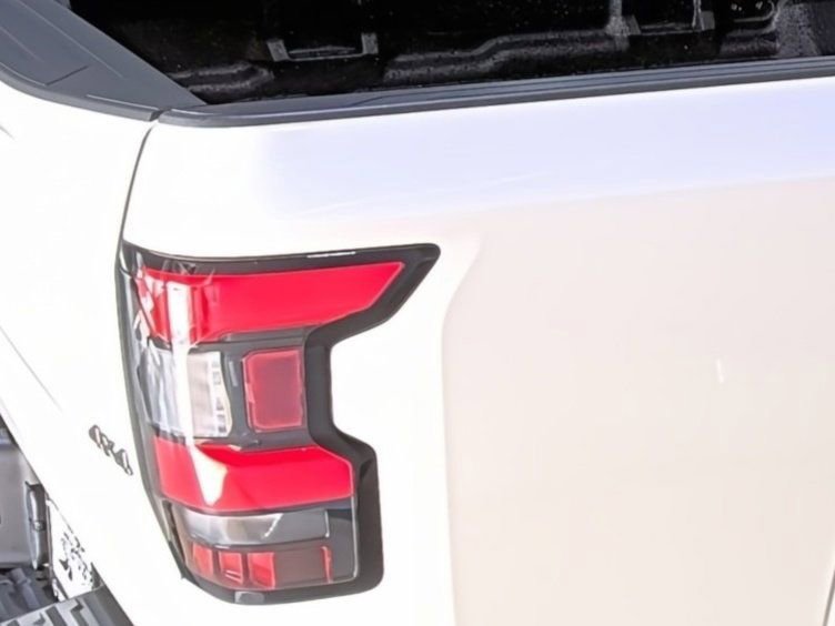 New 2026 Nissan Frontier SV w/ All-Weather Content Package AWD/4WD image 13