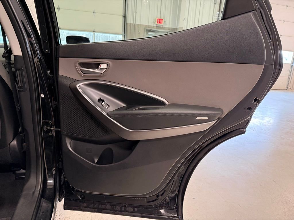 Used 2018 Hyundai Santa Fe Sport AWD/4WD image 17