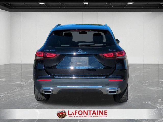 Used 2022 Mercedes-Benz GLA 250 4MATIC image 4