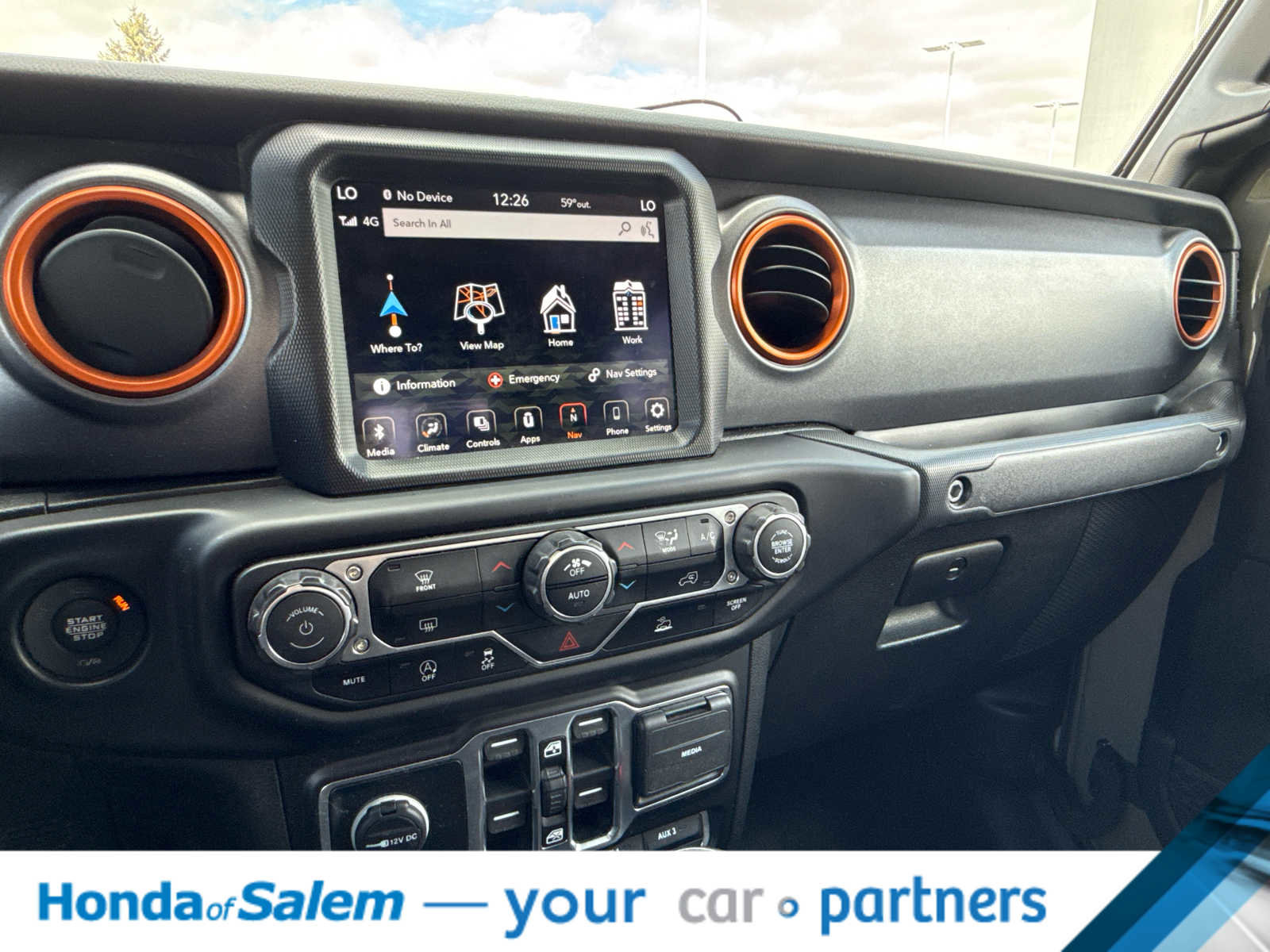 Used 2020 Jeep Gladiator Mojave image 16