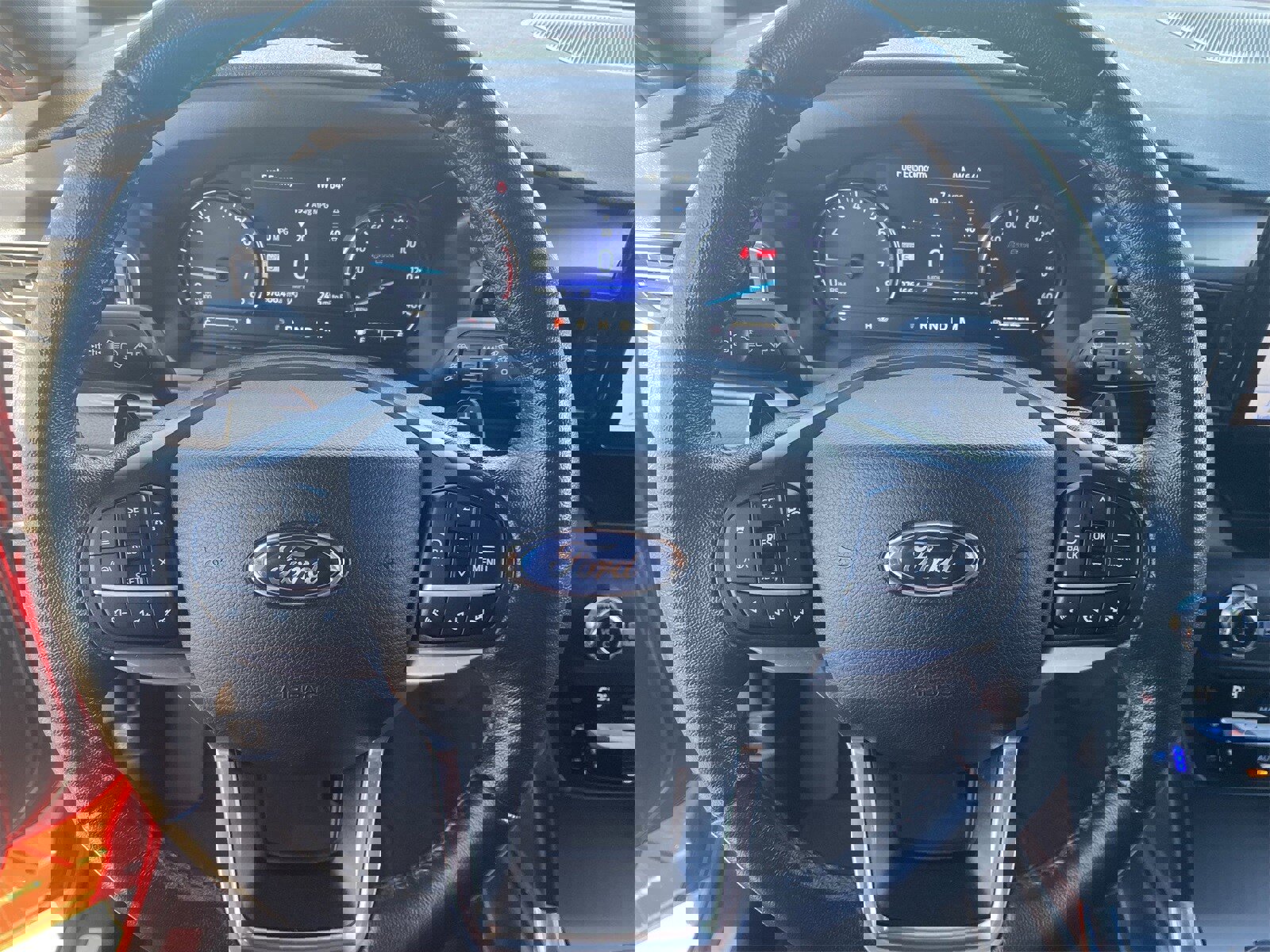 Used 2020 Ford Explorer Limited w/ Class III Trailer Tow Package image 24