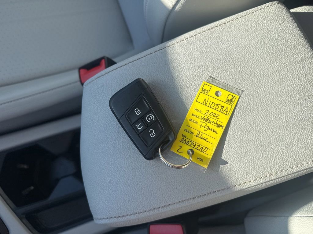 Used 2022 Volkswagen Tiguan SE image 22