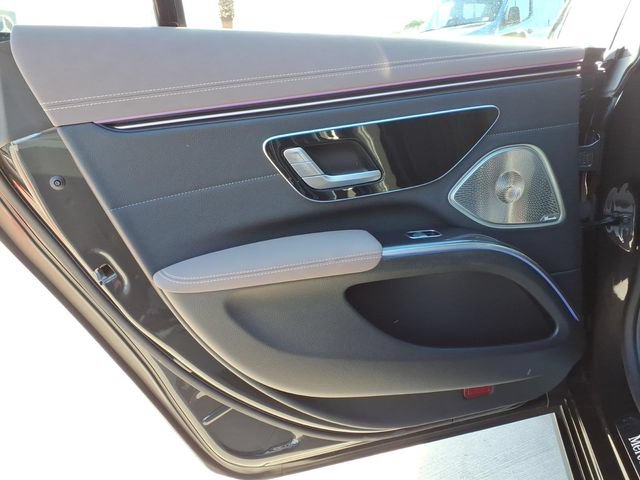 Used 2023 Mercedes-Benz EQS 450+ Sedan image 17