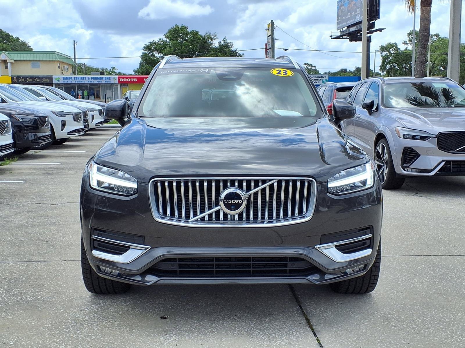 Certified 2023 Volvo XC90 B6 Ultimate w/ Protection Package Premier AWD/4WD image 2