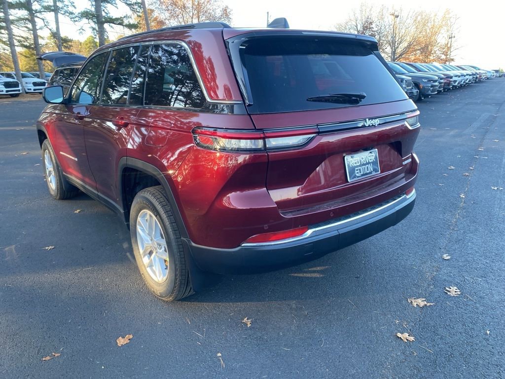New 2025 Jeep Grand Cherokee Laredo X image 7