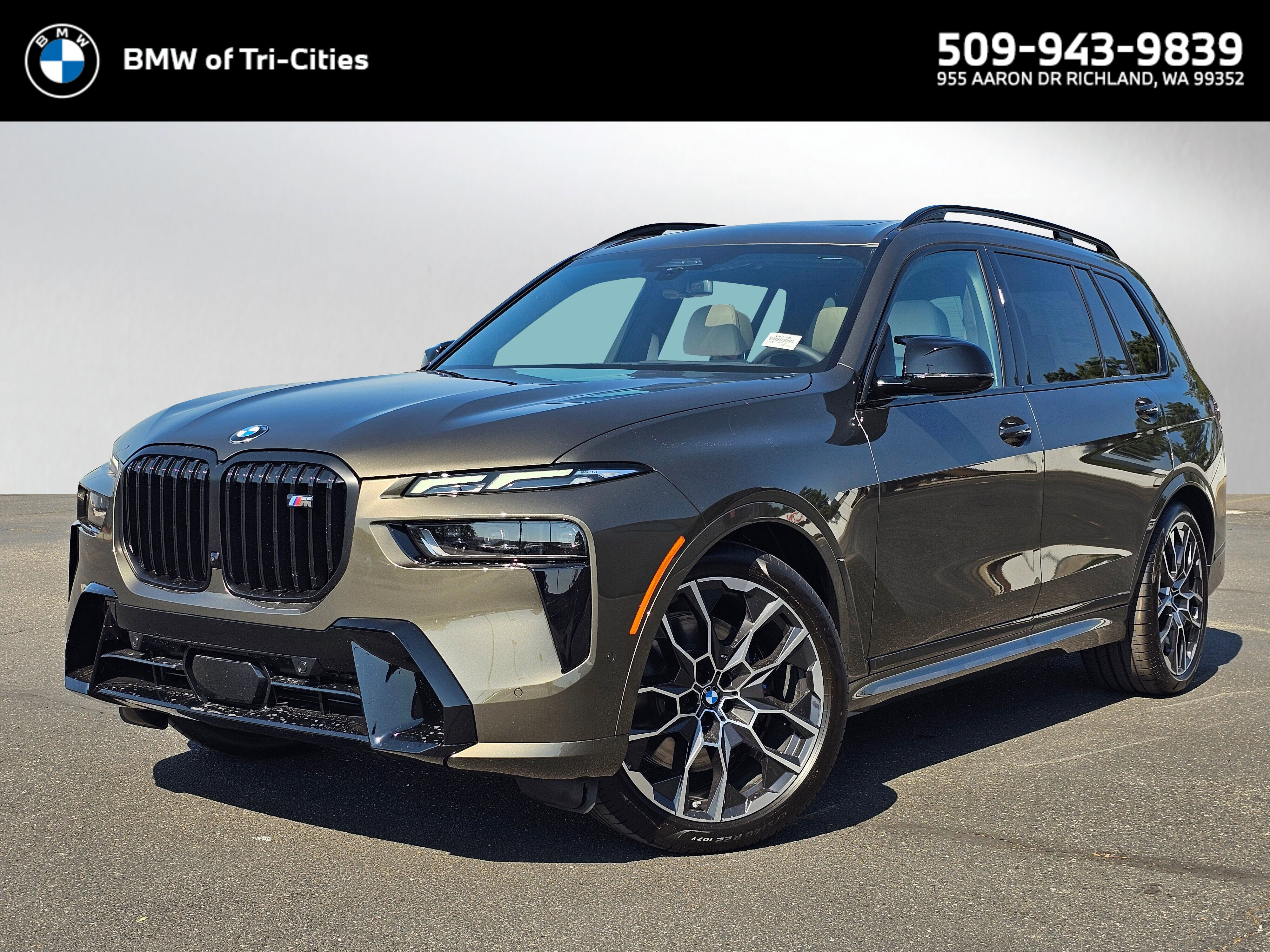 New 2026 BMW X7 M60i image 1