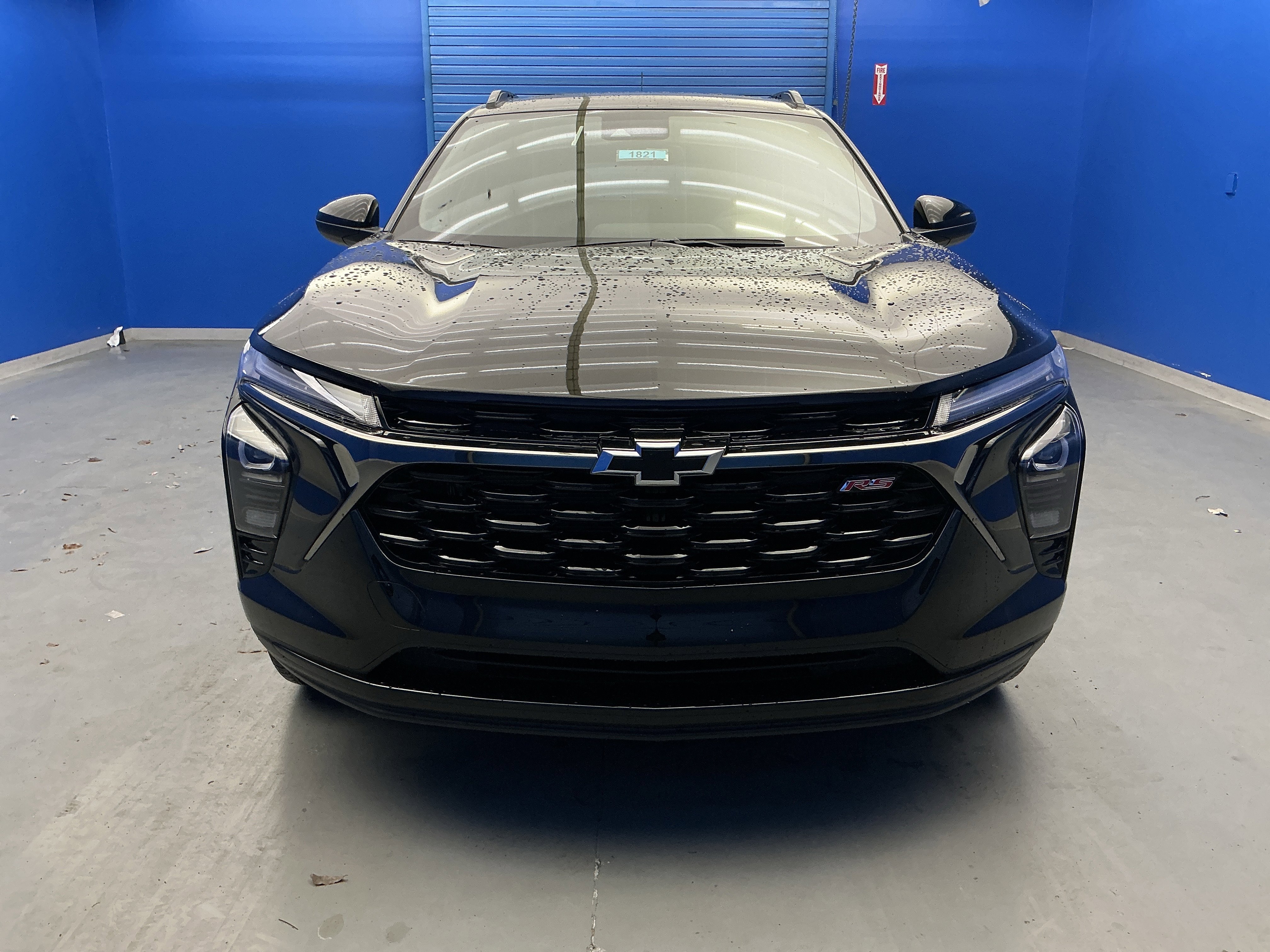 Used 2026 Chevrolet Trax RS w/ Sunroof Package FWD image 3