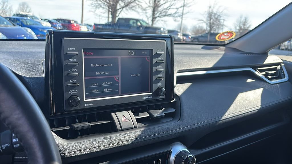 Used 2022 Toyota RAV4 XLE w/ Convenience Package image 19