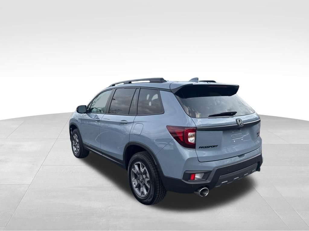 Certified 2023 Honda Passport TrailSport image 7