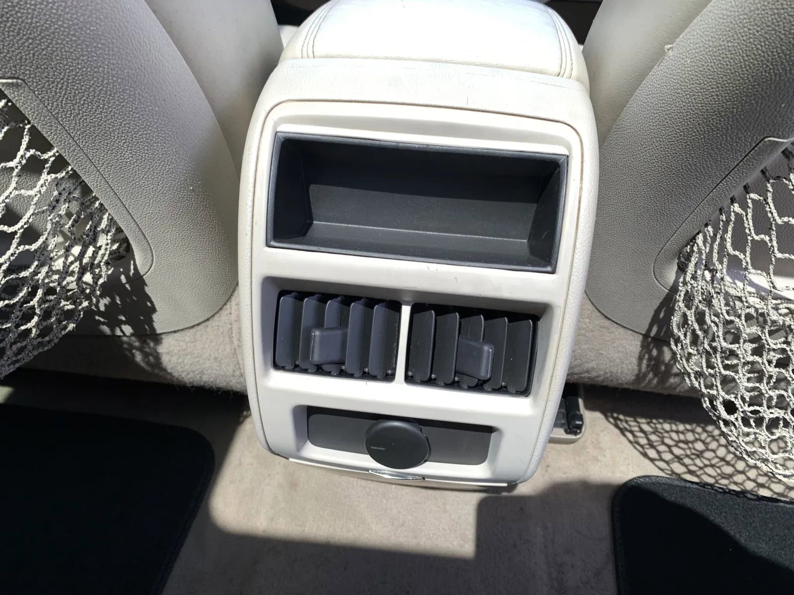 Used 2015 Cadillac SRX Performance AWD/4WD image 34