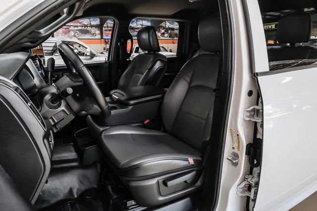 Used 2024 RAM 3500 Tradesman w/ Chrome Appearance Group image 30