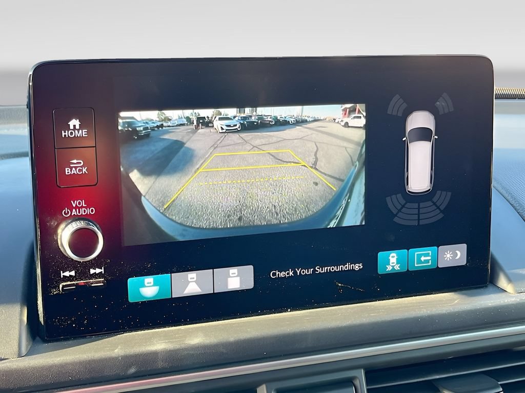 Used 2025 Honda Pilot EX-L image 13