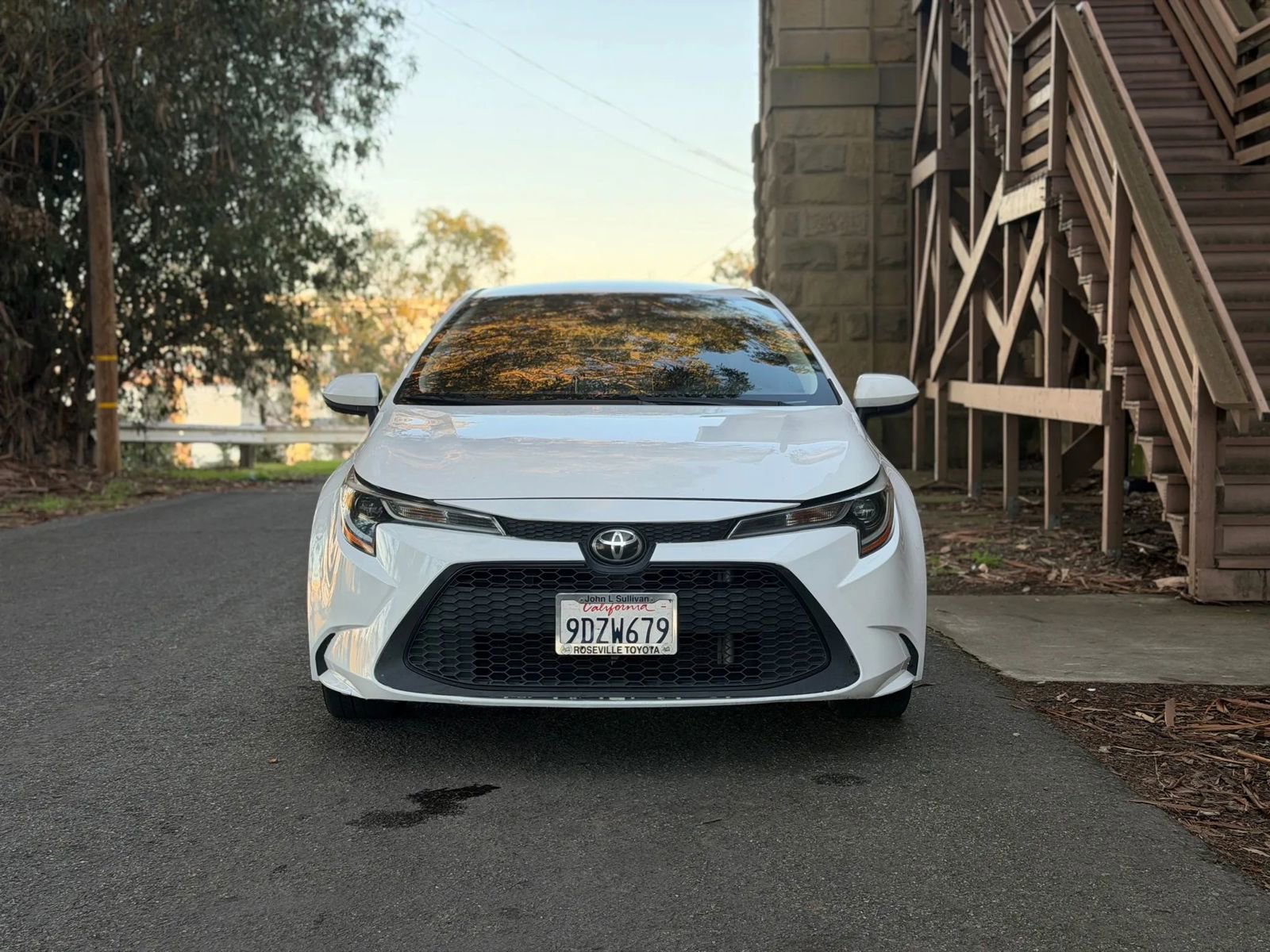 Used 2020 Toyota Corolla LE image 34