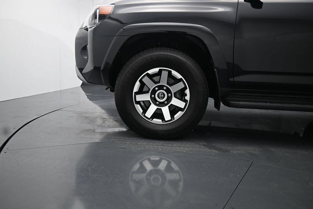Used 2023 Toyota 4Runner TRD Off-Road Premium AWD/4WD image 15