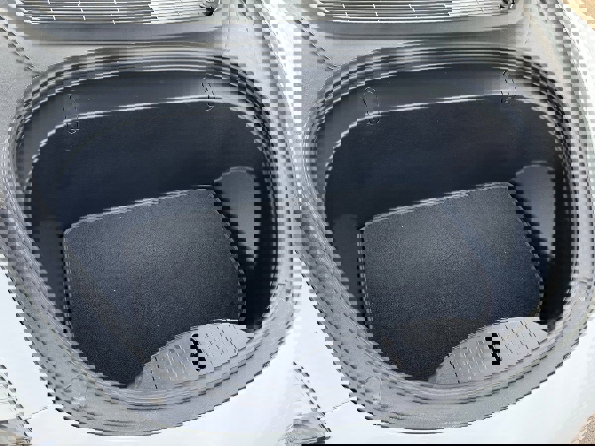 Used 2018 Tesla Model 3 Long Range image 10