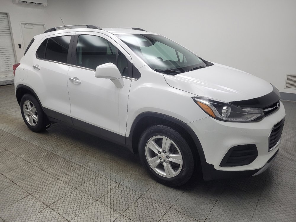 Used 2020 Chevrolet Trax LT w/ Driver Confidence Package image 11
