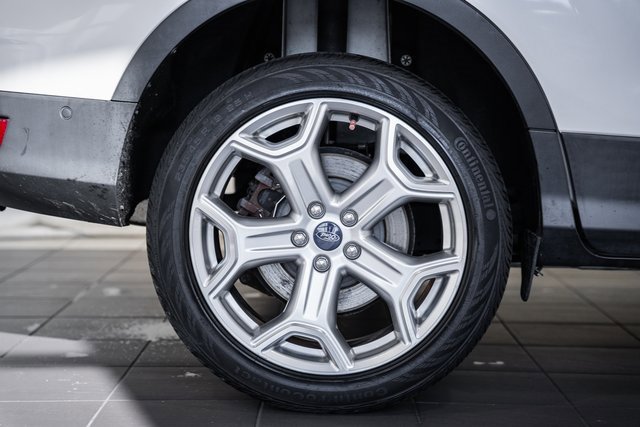 Used 2018 Ford Escape Titanium w/ Ford Safe & Smart Package image 18