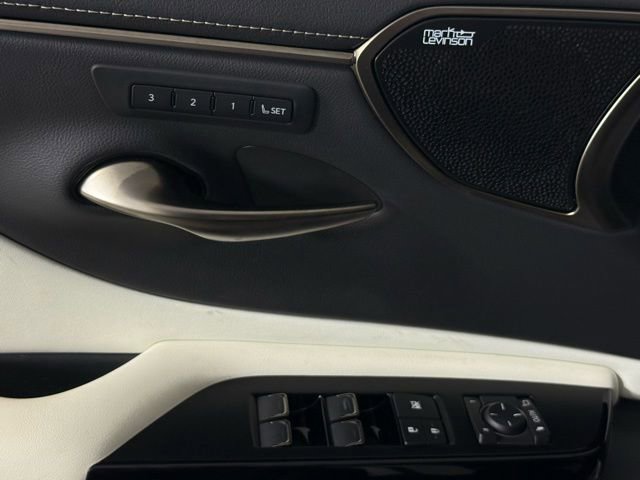 Certified 2022 Lexus ES 350 F Sport image 16