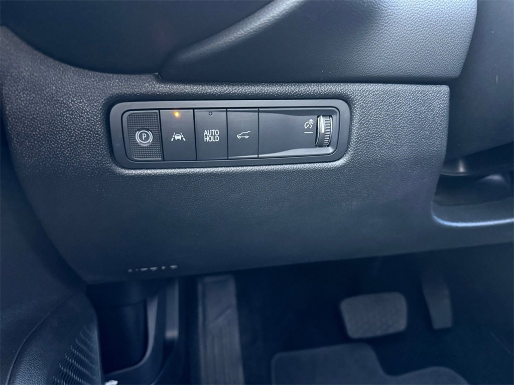 Certified 2025 Chevrolet Equinox EV RS image 21