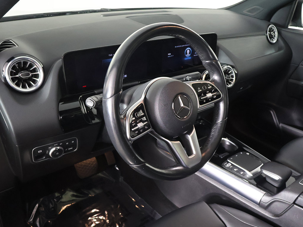 Used 2023 Mercedes-Benz GLA 250 4MATIC w/ Premium Package image 24