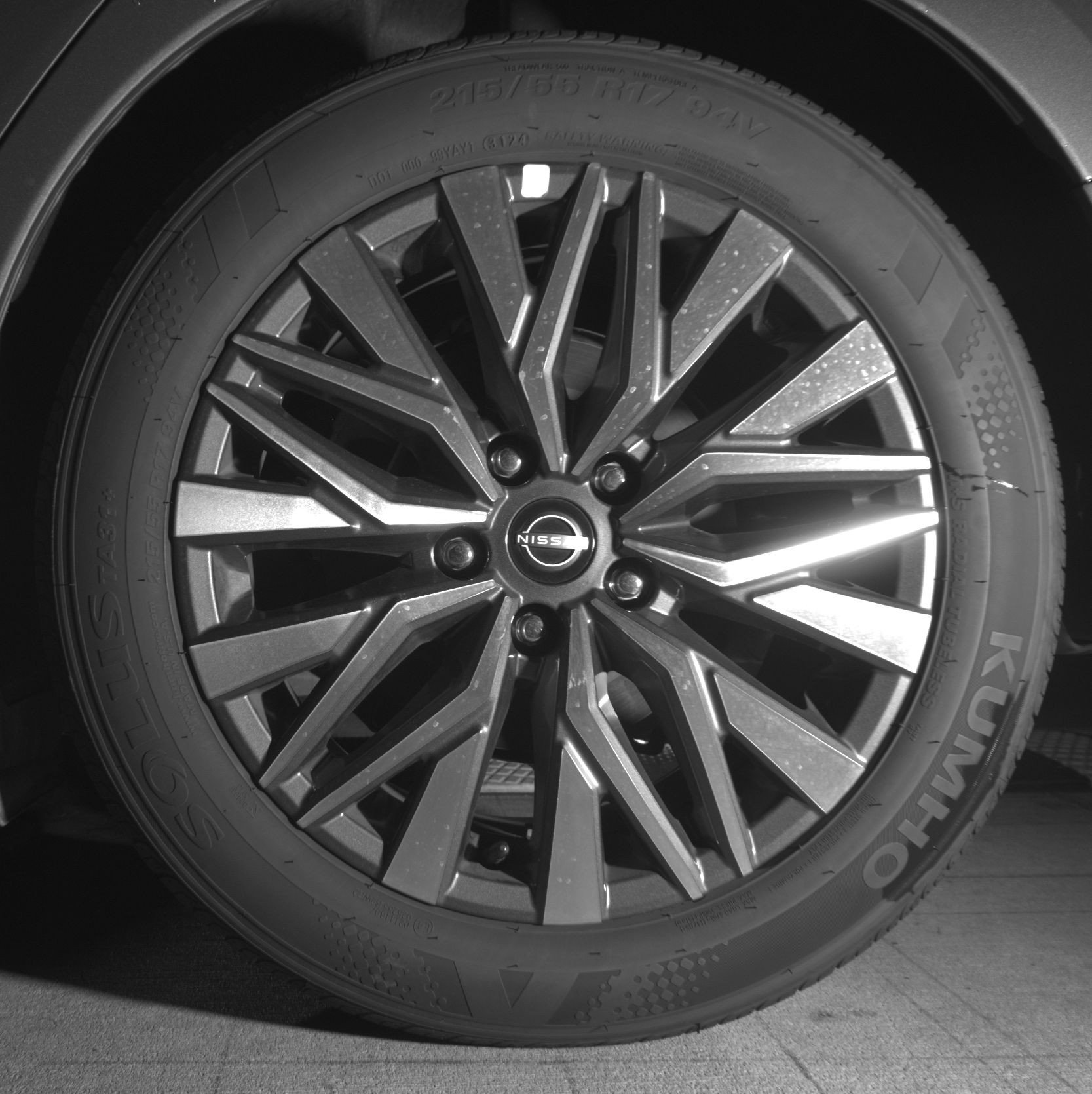 Used 2025 Nissan Altima 2.5 SV image 14