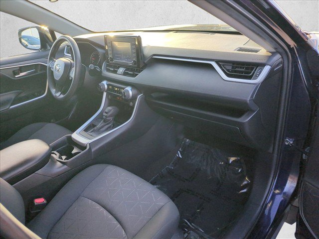 Used 2021 Toyota RAV4 XLE FWD image 21