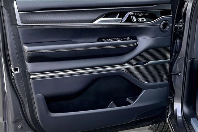 Used 2024 Jeep Grand Wagoneer L Series II w/ Quick Order Packagew 28T image 20