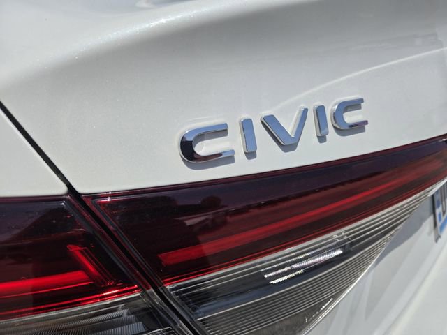 Used 2025 Honda Civic Sport image 8