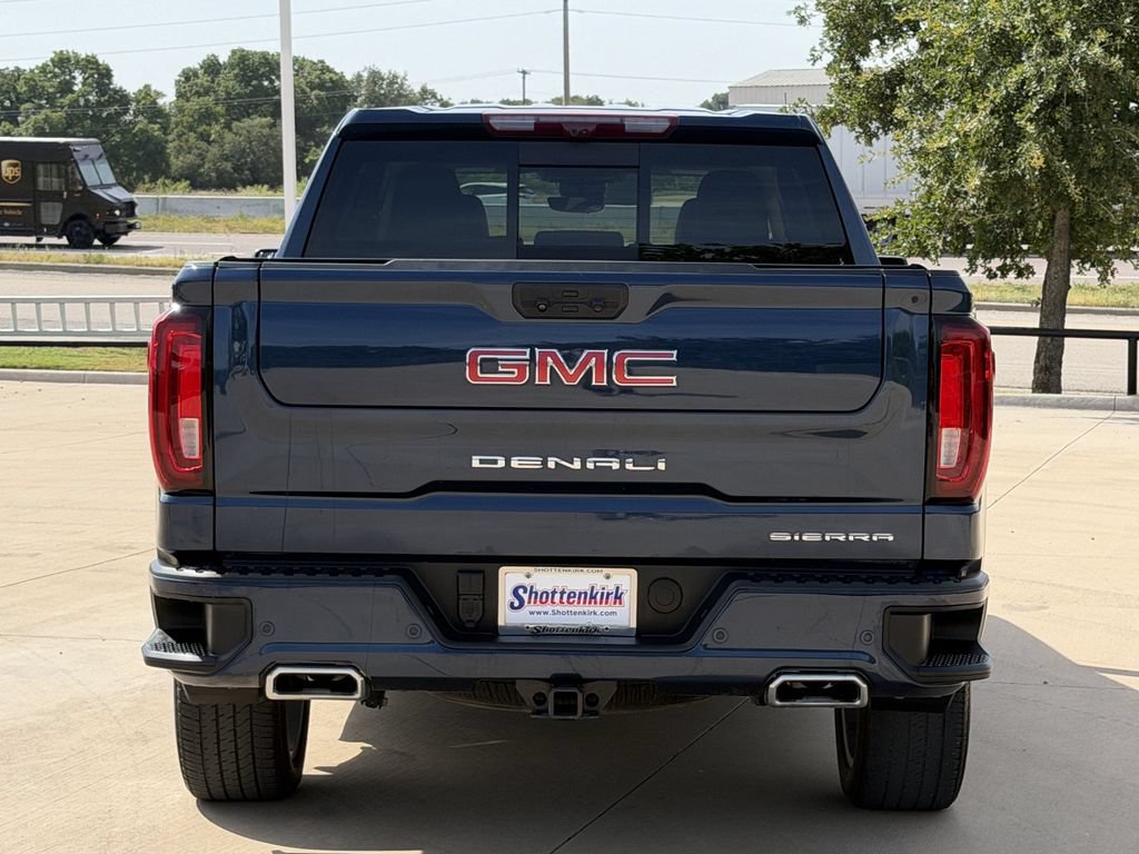 Used 2023 GMC Sierra 1500 Denali w/ Denali Reserve Package AWD/4WD image 5