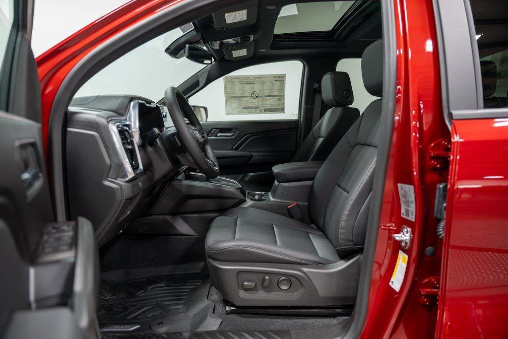 New 2024 GMC Canyon Elevation w/ Elevation Premium Package image 25