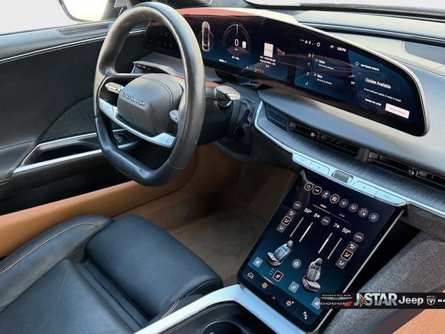 Used 2024 Lucid Air Touring image 24