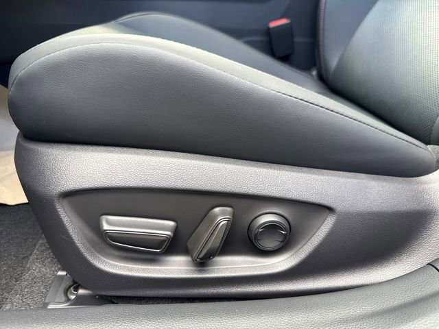 New 2026 Toyota Prius Plug-In Hybrid image 39