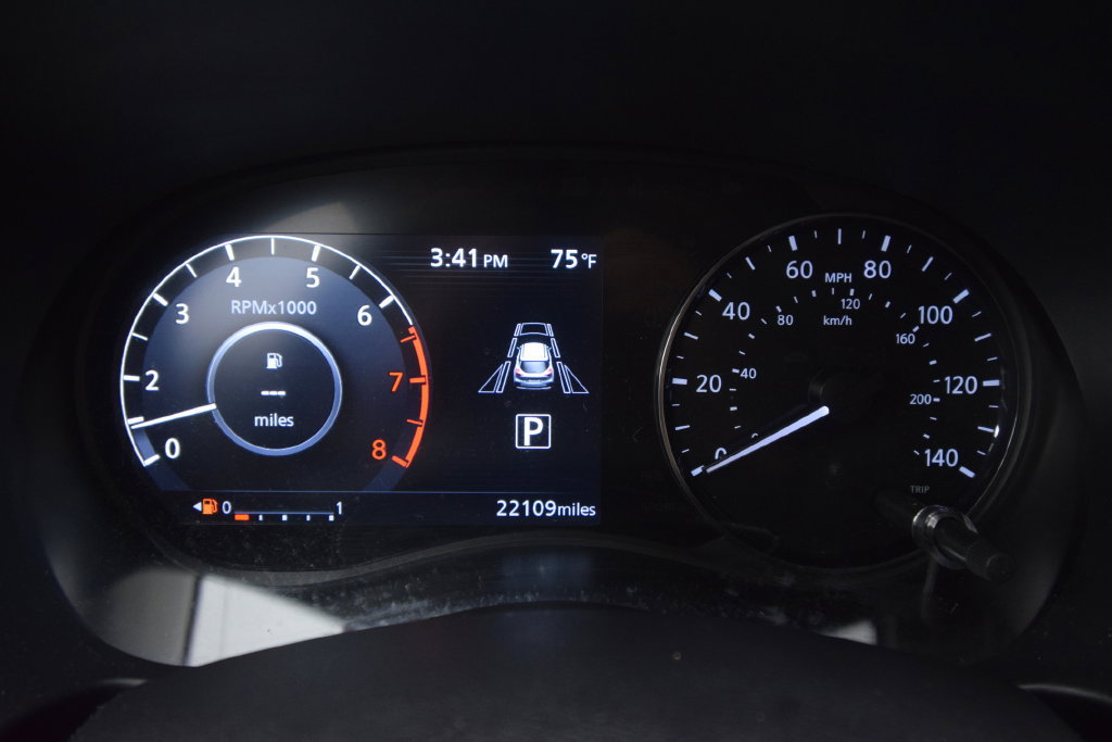 Used 2023 Nissan Kicks SV FWD image 15