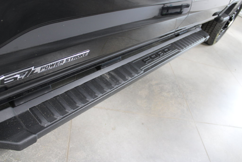 New 2026 Ford F250 Lariat w/ Black Appearance Package AWD/4WD image 16