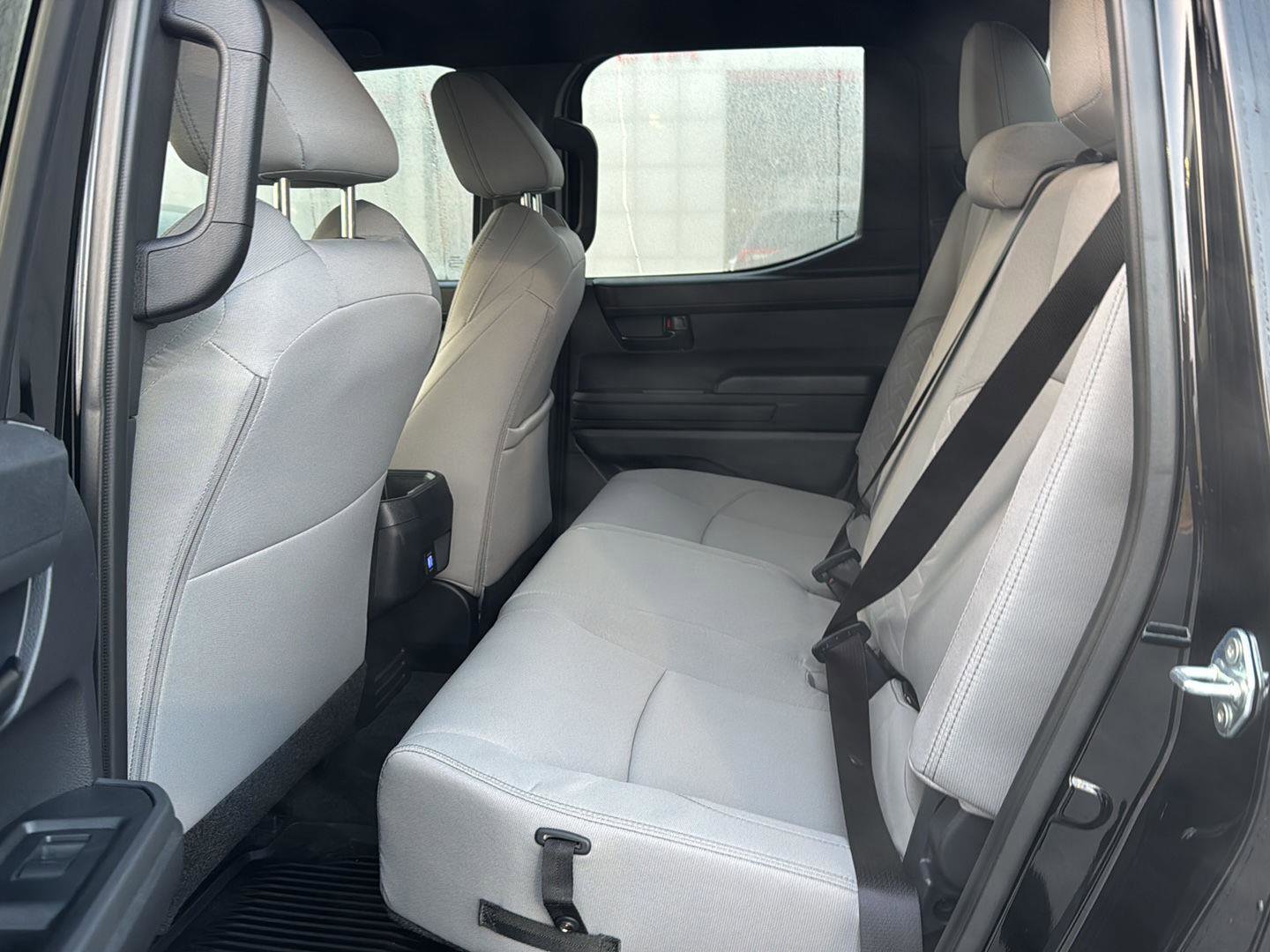 Certified 2024 Toyota Tacoma SR5 image 9