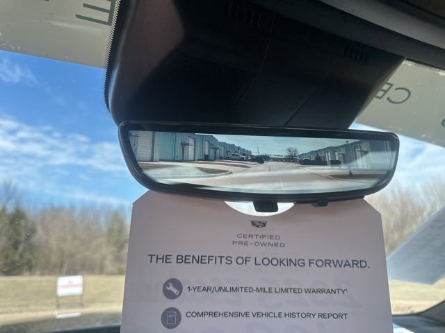 Certified 2025 Cadillac Escalade ESV Premium Luxury w/ LPO, Floor Liner Package image 21