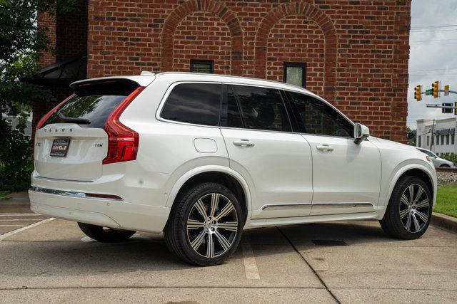 Used 2025 Volvo XC90 T8 Plus w/ Protection Package Premier AWD/4WD image 5
