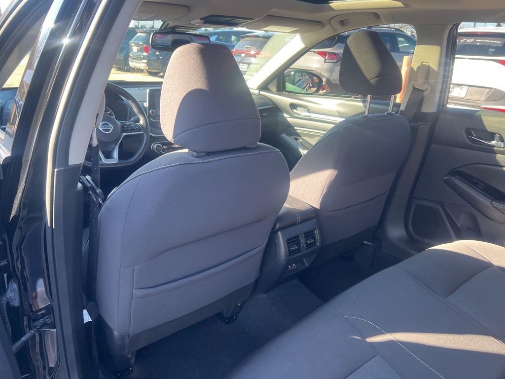 Used 2020 Nissan Altima 2.5 SV image 11