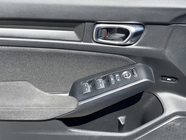 Used 2025 Honda Civic Sport image 10