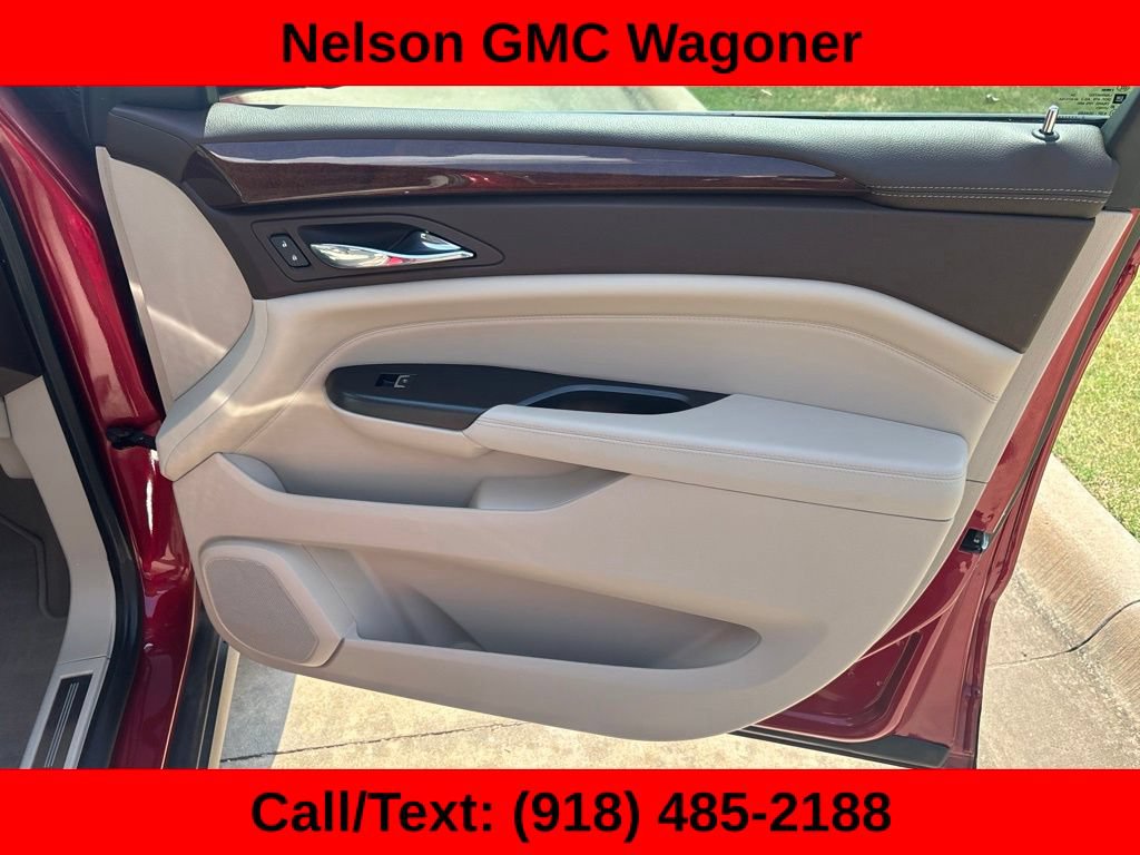 Used 2014 Cadillac SRX Performance AWD/4WD image 25