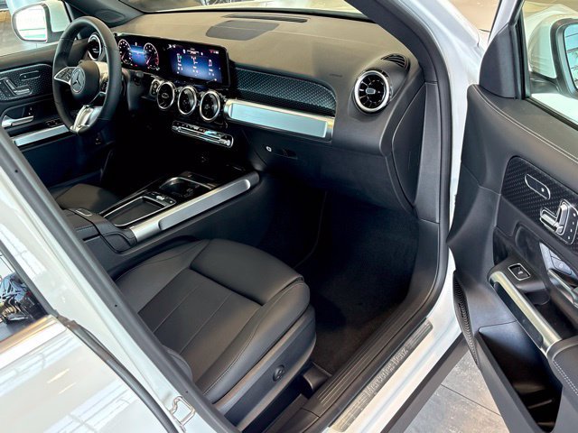 New 2026 Mercedes-Benz GLB 250 4MATIC image 26